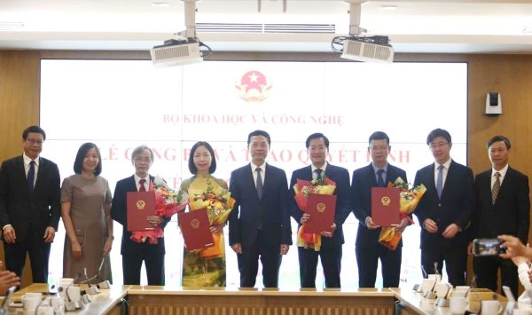 Bộ KH&CN bổ nhiệm 4 cán bộ mới: Tin khoa học công nghệ