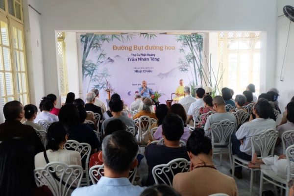 Triết lý ‘một nửa’: Giải mã thơ Trần Nhân Tông