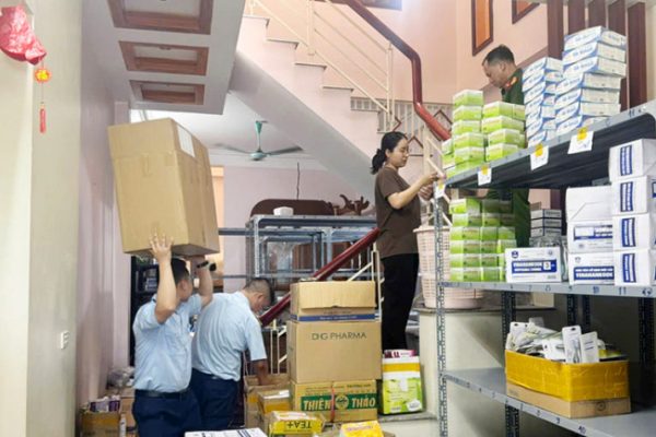 Phát hiện công ty sản xuất thuốc giả: Thông tin mới nhất