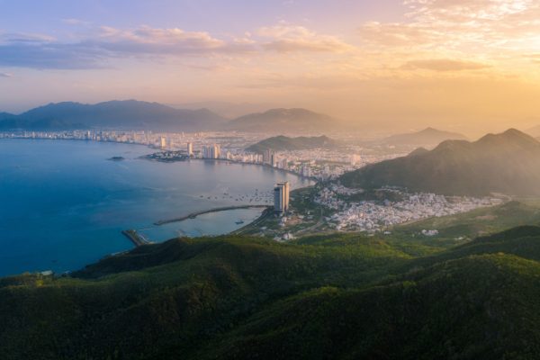 Nha Trang: Tại sao 85% độc giả muốn sống ở đây?