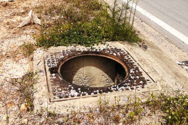 Trộm nắp hố ga: Gần 190 nắp bị mất trên đường ven biển