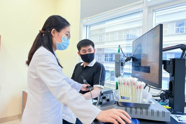 Nhận biết sớm dấu hiệu viêm đa dây thần kinh