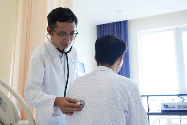 Cúm B gây viêm cơ tim ở thiếu niên: Cảnh báo và phòng ngừa