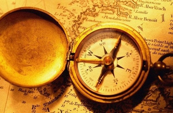 Kim Chỉ Nam: Tại sao không gọi là Kim Chỉ Bắc?