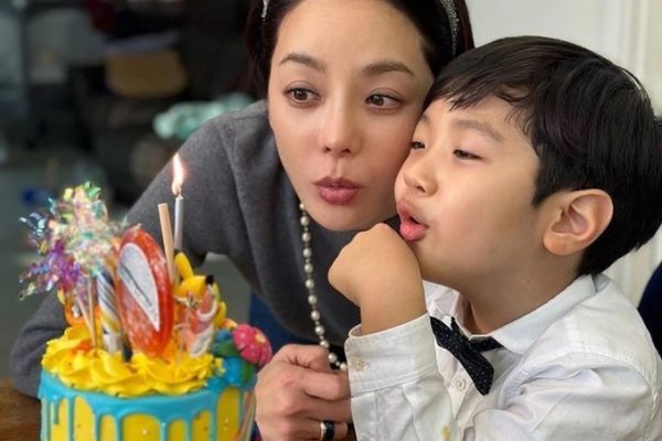 Chae Rim: Cân nhắc kết hôn sau khi con trai lớn