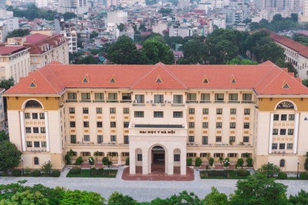 Điểm sàn Đại học Y Hà Nội 2024: Cao nhất 22.5