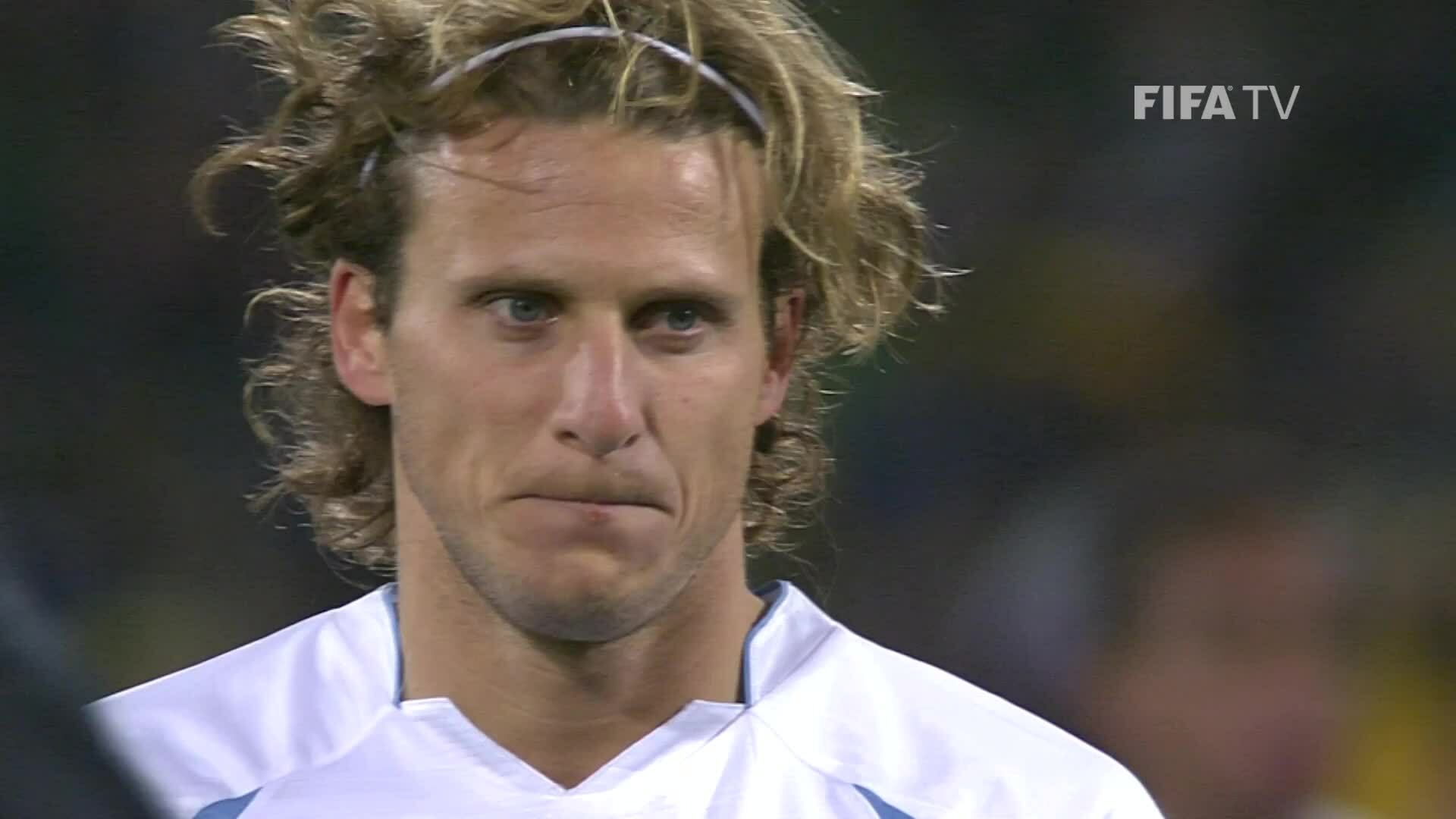 Diego Forlan nói bí quyết đoạt Quả Bóng Vàng World Cup