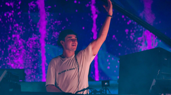 DJ John Summit trong một buổi diễn. Ảnh: Flickr