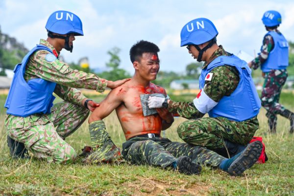 Chuyên gia Việt Nam tham gia lực lượng gìn giữ hòa bình LHQ: Giao thông, y tế, giáo dục