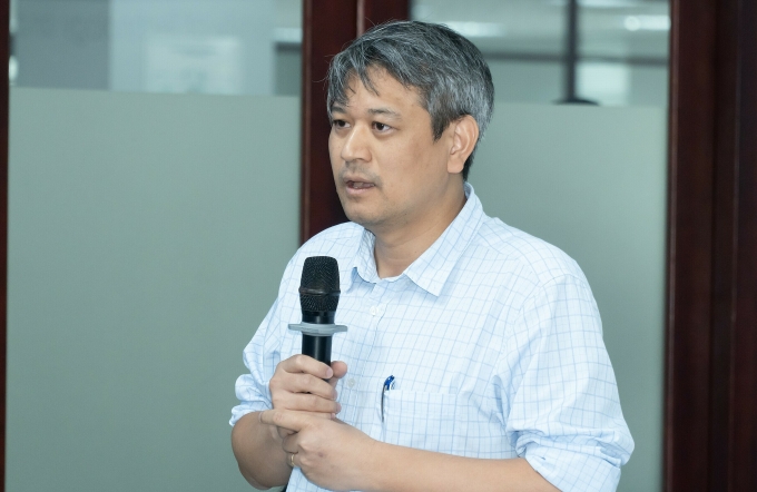 PGS.TS Trần Đình Phong, Phó hiệu trưởng trường Đại học Khoa học và Công nghệ Hà Nội, ý kiến về chính sách hỗ trợ cho nghiên cứu sinh, ngày 20/6. Ảnh: UTE