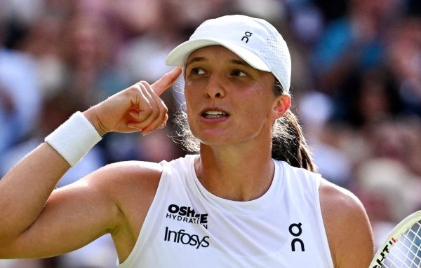 Nhà vô địch Wimbledon nữ: Xin hãy để tôi yên