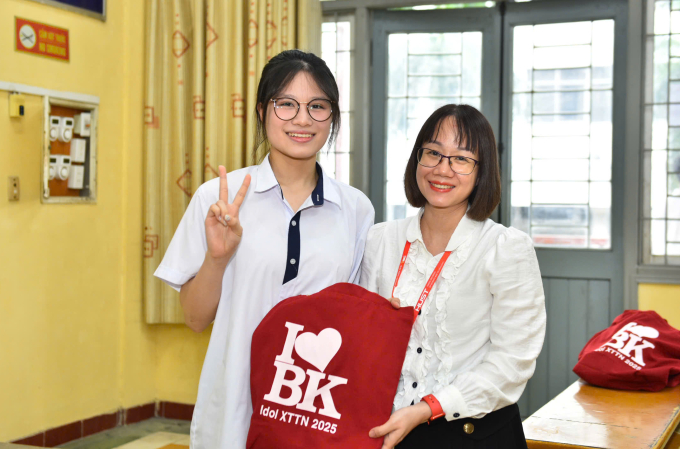 Thí sinh tham gia xét tuyển tài năng tại Đại học Bách khoa Hà Nội hôm 22/6. Ảnh: Duy Thành