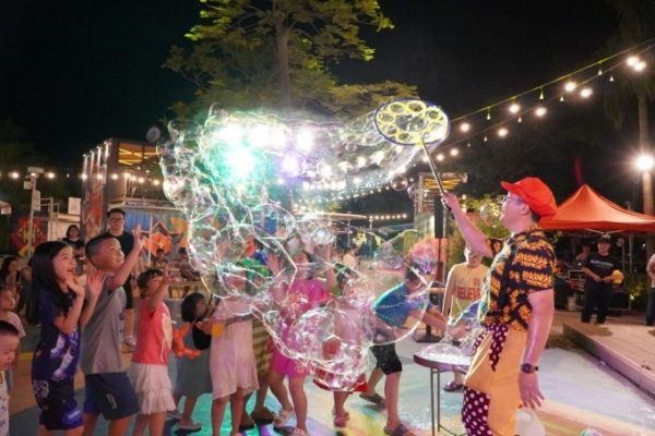 Halong Marina Square: Sự kiện giải trí về đêm hấp dẫn