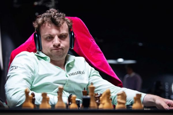 Hans Niemann Tiến Vào Chung Kết Giải Freestyle Chess Grand Slam