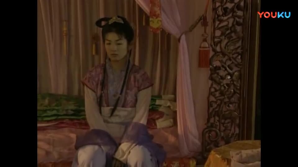 Huỳnh Dịch lên nhầm kiệu hoa