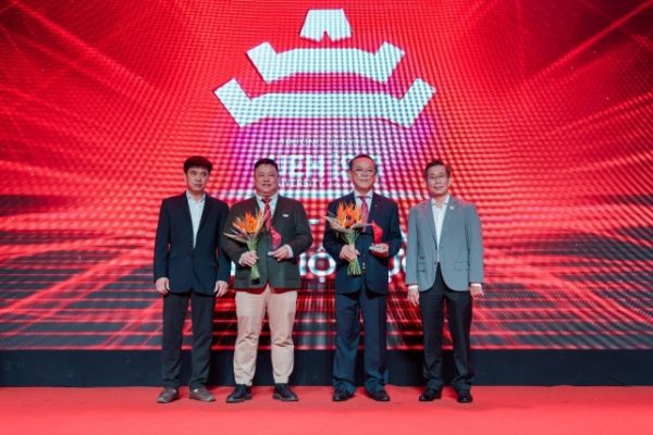 UEH.ISB Tái Định Vị: Từ Viện Đào Tạo Quốc Tế Đến Trường Tài Năng