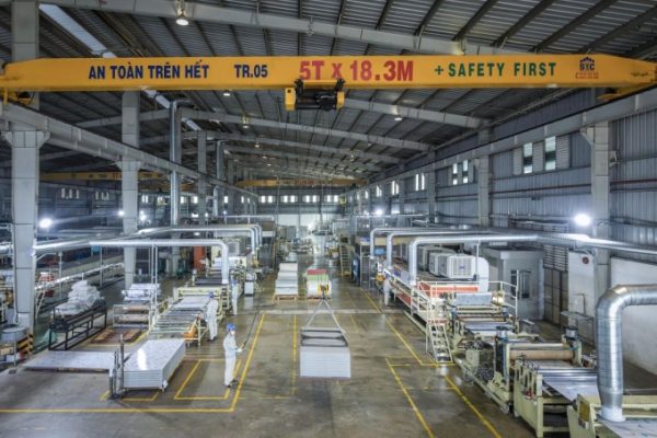 Tấm ốp chống cháy Alcorest FR: Giải pháp mới từ Nhôm Việt Dũng