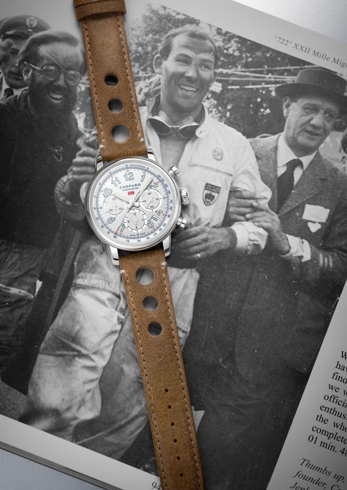 Chiếc Mille Miglia Classic Chronograph Tribute to Sir Stirling Moss được sản xuất để kỷ niệm kỷ lục của tay đua Sir Stirling Moss tại Mille Miglia vào năm 1955. Ảnh: Chopard