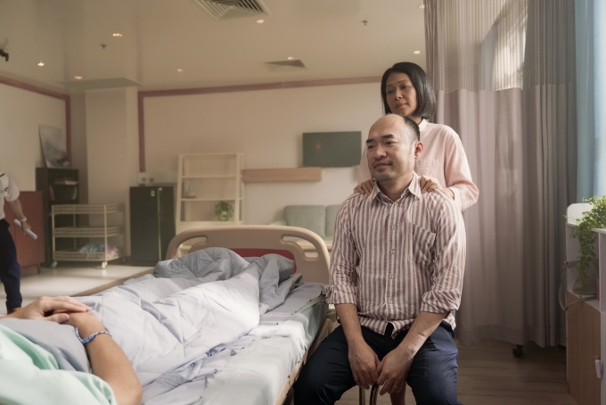 Tiến Luật, Đinh Y Nhung khắc họa hình ảnh phụ huynh với nhiều cung bậc cảm xúc. Ảnh: Điều ước cuối cùng