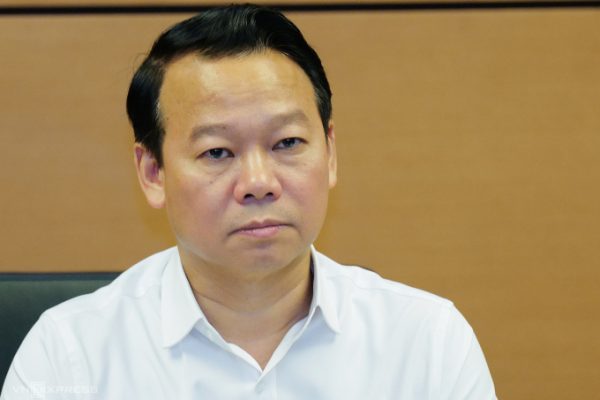 Bộ trưởng Đỗ Đức Duy: Cảnh cáo từ Ủy ban Kiểm tra