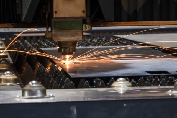 Ưu điểm vượt trội của công nghệ CNC Laser