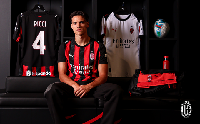 Samuele Ricci là tân binh đầu tiên của AC Milan hè này. Ảnh: AC Milan