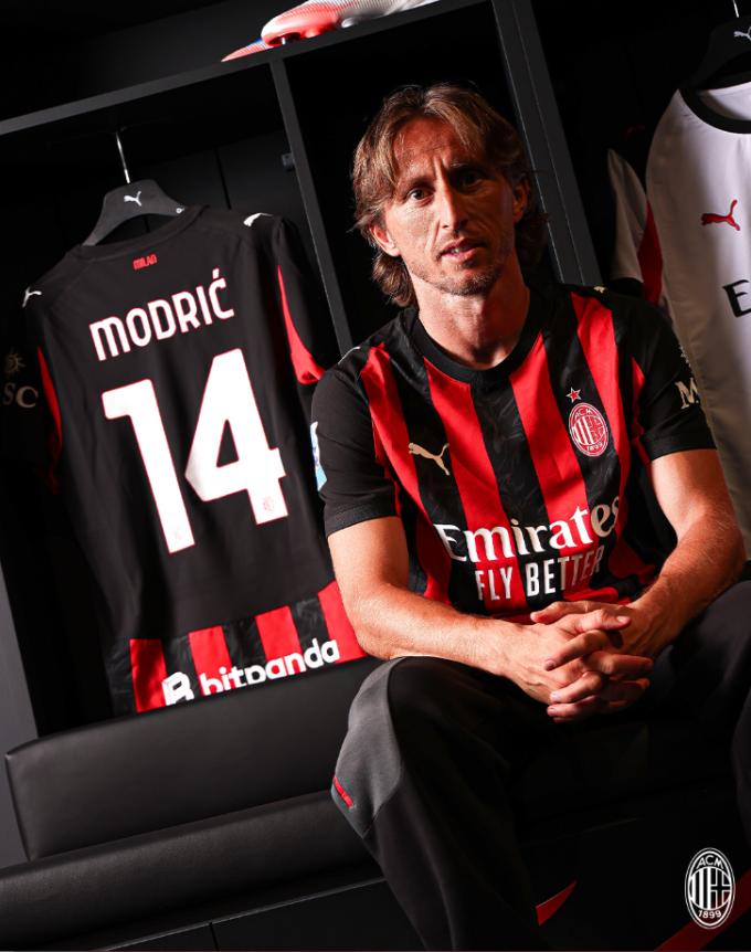 Luka Modric ra mắt AC Milan ngày 14/7. Ảnh: AC Milan