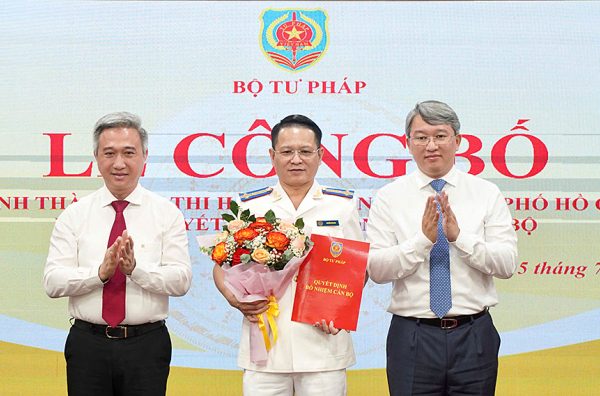 Ông Nguyễn Văn Hòa làm Trưởng Thi hành án dân sự TP HCM
