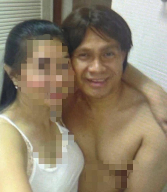 Nhà sư Thamma Wachiratheerakun và người tình. Ảnh: Bangkok Post