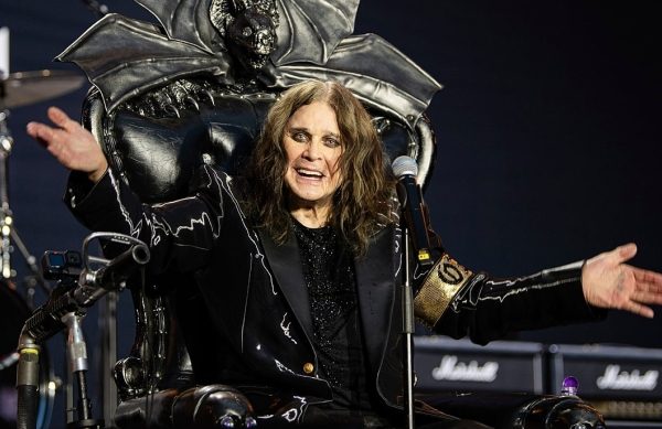Ozzy Osbourne qua đời: Huyền thoại nhạc Rock vĩnh biệt