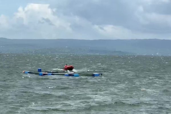 Philippines tìm kiếm thi thể 34 người đá gà mất tích dưới hồ