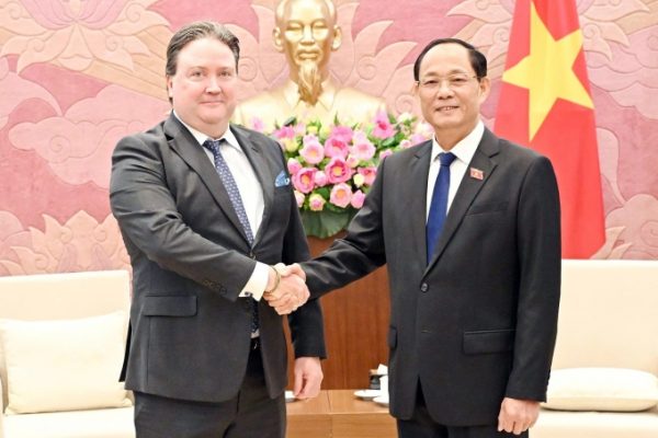 Việt Nam muốn Mỹ giúp trở thành trung tâm công nghệ cao khu vực