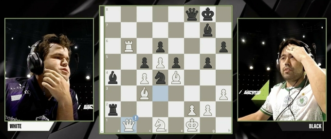 Nước cờ hay Qb1 của Carlsen.