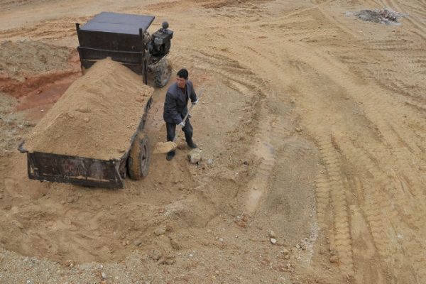 Xuất khẩu nam châm đất hiếm Trung Quốc tăng mạnh sang Mỹ