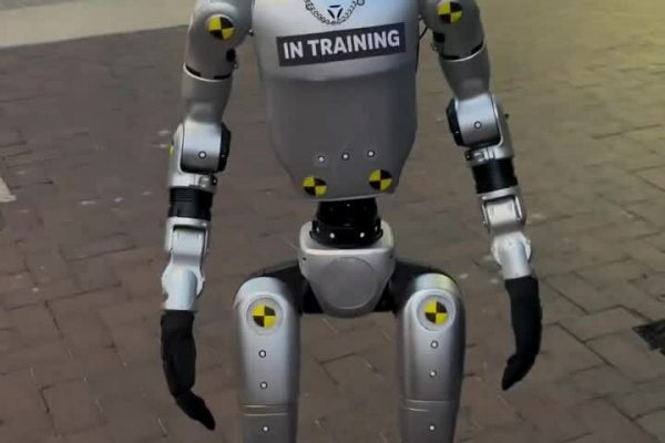 Robot Trung Quốc “gây sốt” với ngôn ngữ Gen Z: Tin tức công nghệ