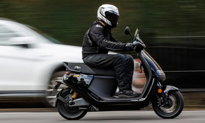 Mẫu Segway E300SE tại Anh.