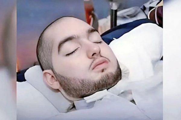 Hoàng tử Arab Saudi qua đời sau 20 năm hôn mê: Tin tức mới nhất