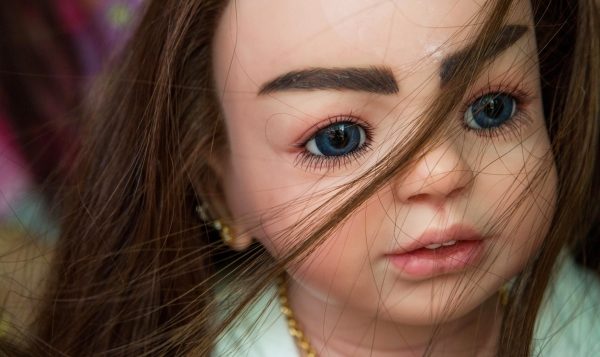 Búp bê cầu may Luk Thep: Tín ngưỡng độc đáo ở Thái Lan