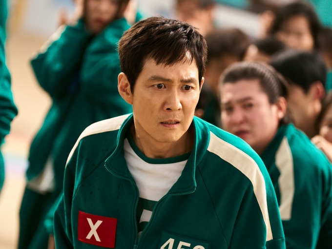 Lee Jung-jae trong phim Squid Game. Ảnh: Vanity Fair