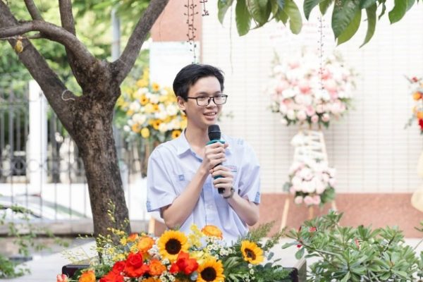 Thủ khoa B00 đạt điểm tuyệt đối: Bí quyết thành công