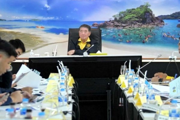 Thủ tướng Thái Lan thị sát tỉnh biên giới giao tranh Campuchia
