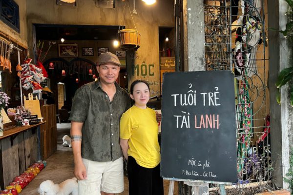 Quán cà phê Bạc Liêu độc đáo: ‘Khách ngừng thương, chủ ngừng thở’