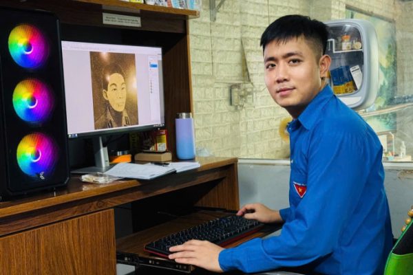 Phục dựng ảnh liệt sĩ: Câu chuyện cảm động về sự hồi sinh