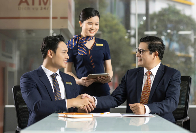 SHB luôn đồng hành cùng người dân trên mọi chặng hành trình trải nghiệm thông minh. Ảnh: SHB
