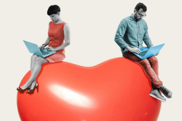Ngoại Tình Công Sở: Vì Sao Dễ Xảy Ra và Cách Phòng Tránh