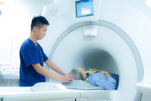 Ung thư gia tăng ở Việt Nam: Thực trạng đáng báo động