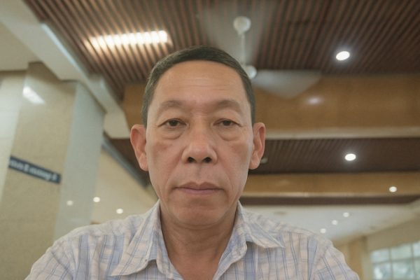 Cuộc sống mưu sinh của người đàn ông chạy xe ôm
