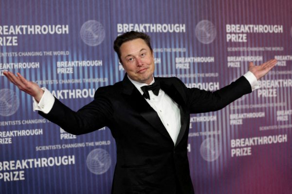 Elon Musk và cuộc chiến lương thưởng: Góc nhìn chuyên sâu