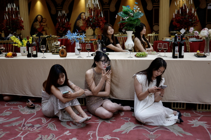 Filming of a micro movie in Zhengzhou. Reuters