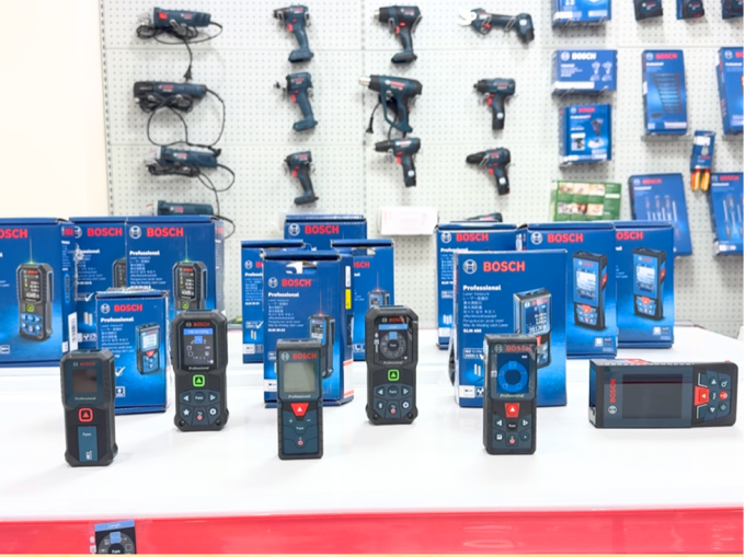 Các loại máy đo khoảng cách Bosch tại Máy đo chuyên dụng. Ảnh: THB Việt Nam